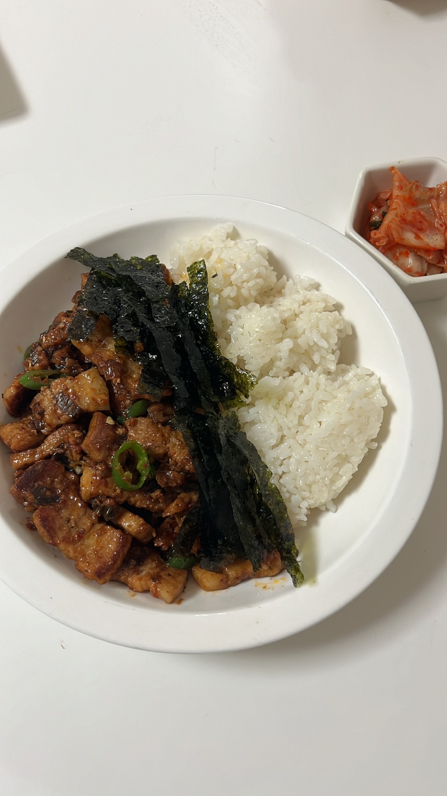 삼겹삼겹 이미지
