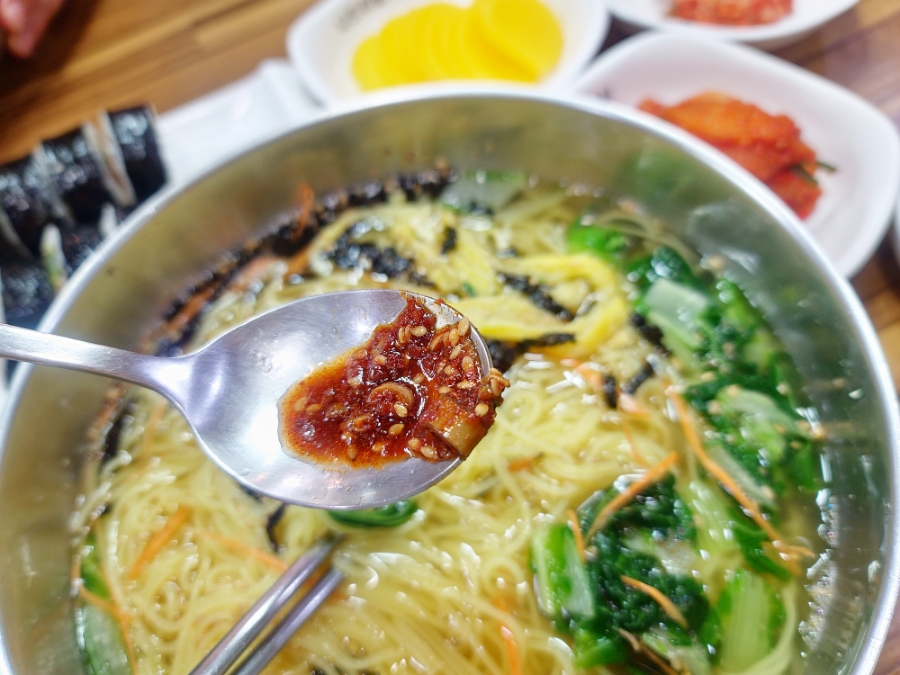 나드리국수와전 이미지