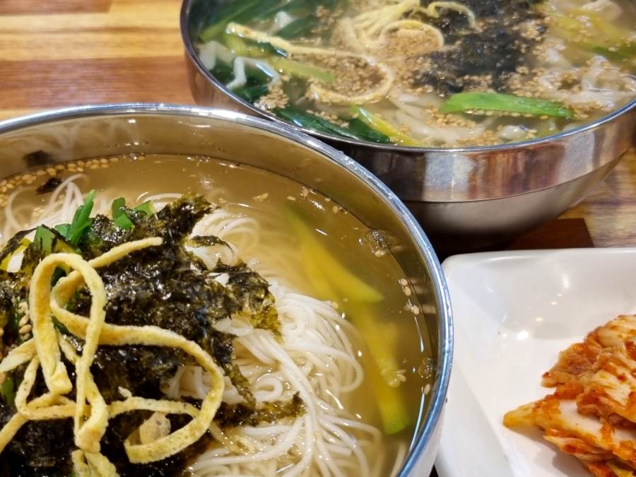 율하동잔치국수 이미지