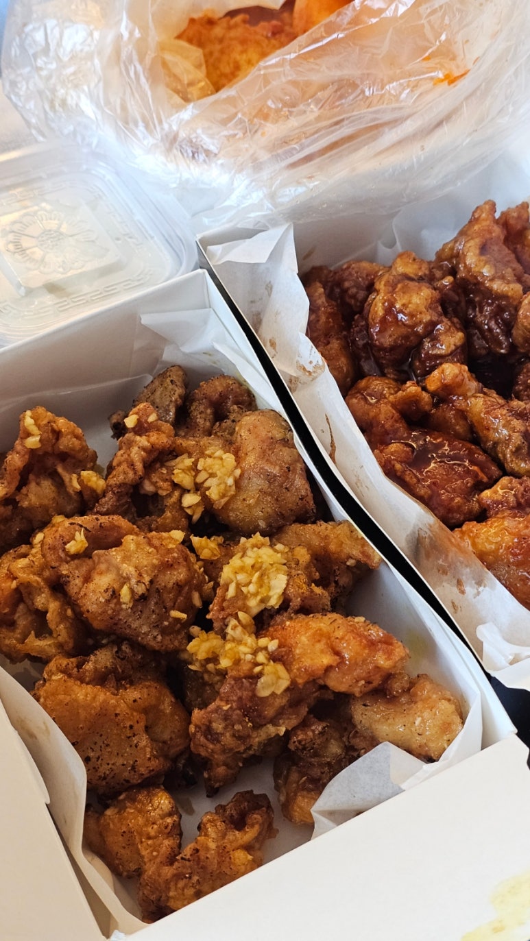 아라주는엄마치킨 이미지