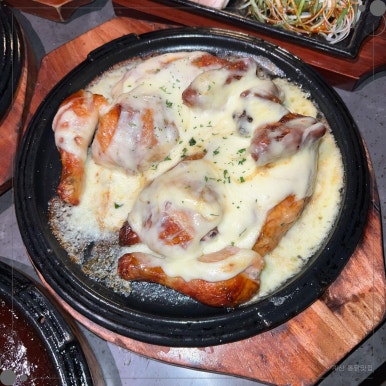 까치통닭 이미지