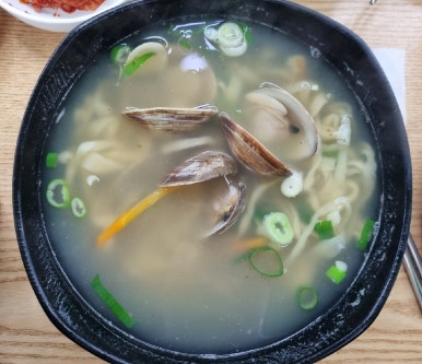 지동손칼국수 이미지
