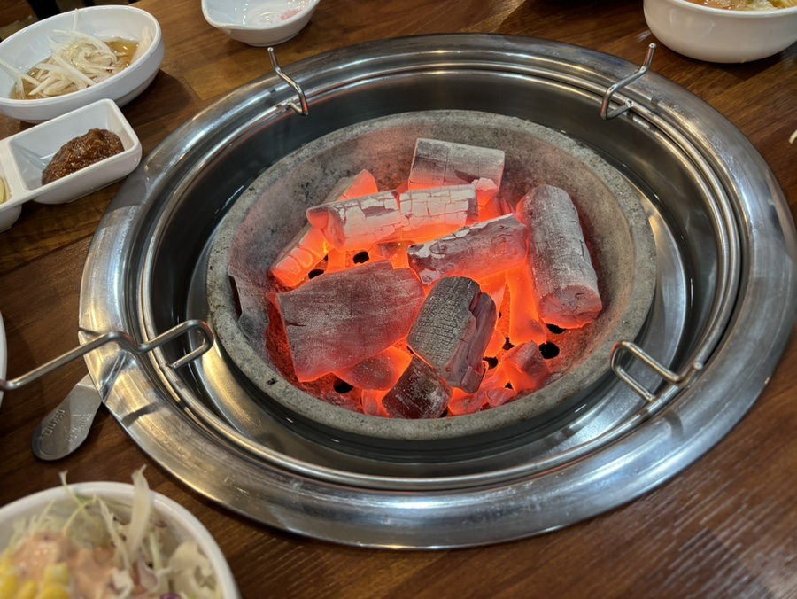 돼장금숯불양념돼지갈비 이미지