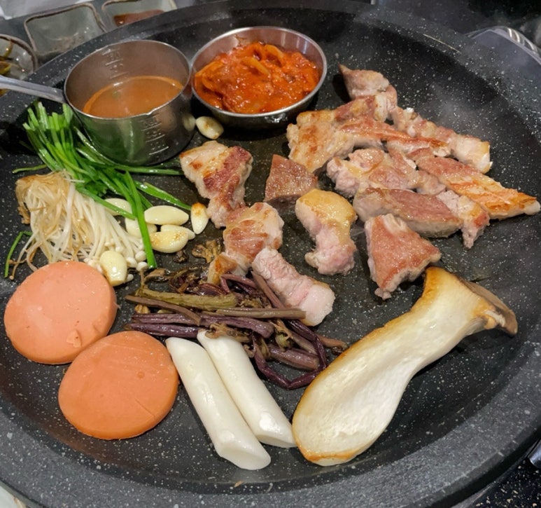 대돈단결 이미지