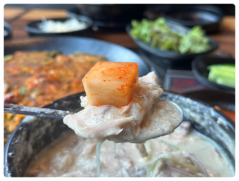 백년토종삼계탕 이미지