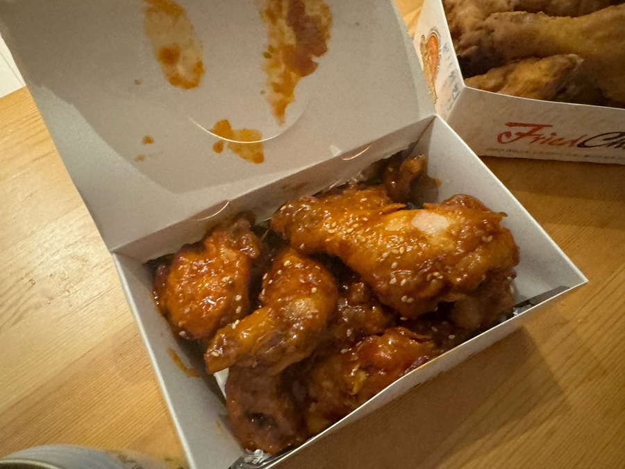 바니치킨 이미지
