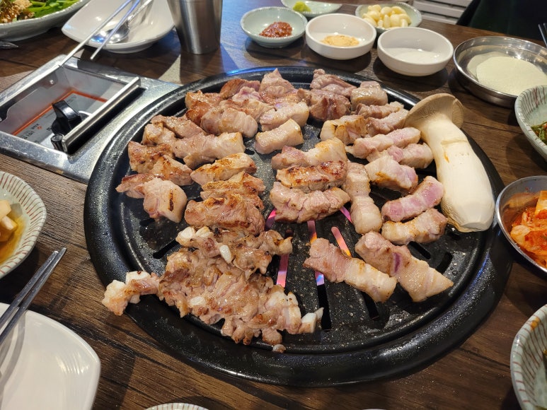 찬이네주먹고기 이미지
