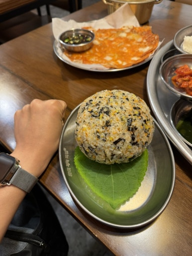 완미족발 거제고현점 이미지