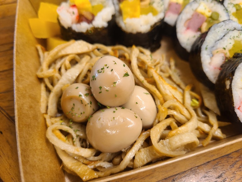 둥지김밥 이미지