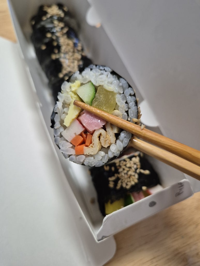꼬소한 김밥 이미지