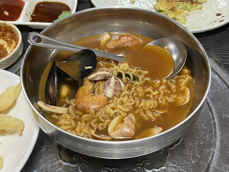 광어총각생굴처녀 이미지
