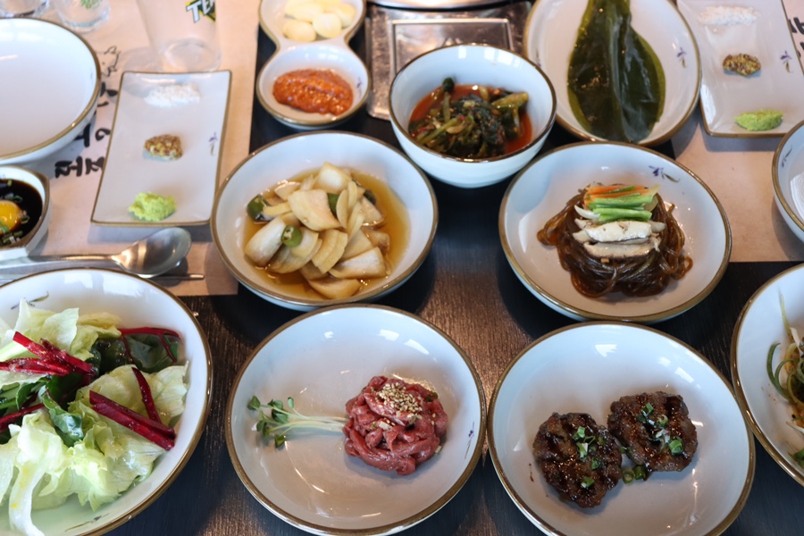 한우품 이미지