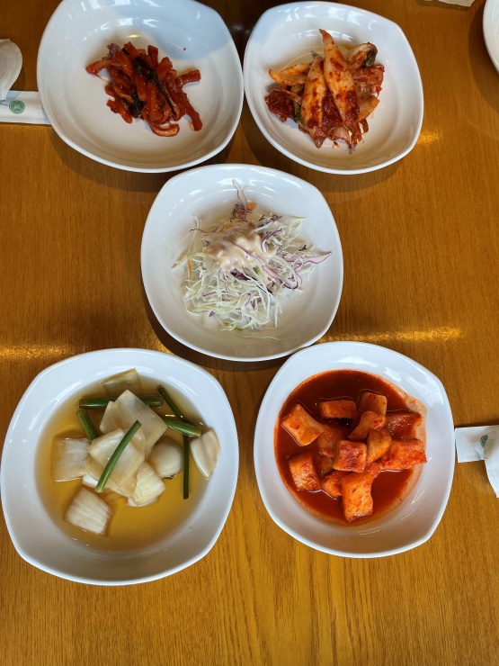 형과아우황칠누룽지삼계탕 이미지