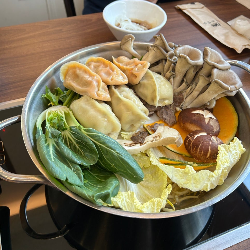 맑은이소만두 이미지