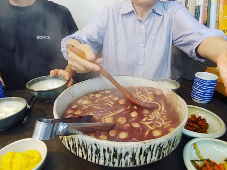 옛날팥칼국수 이미지