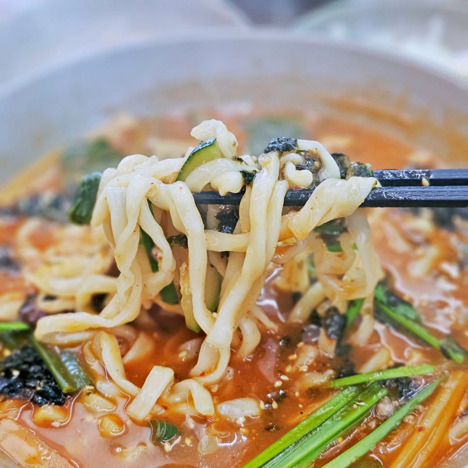 일산장칼국수 이미지