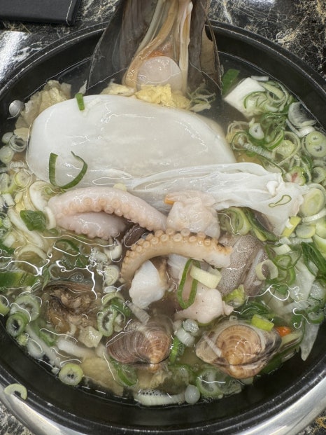 칠곡해물손칼국수 공도점 이미지