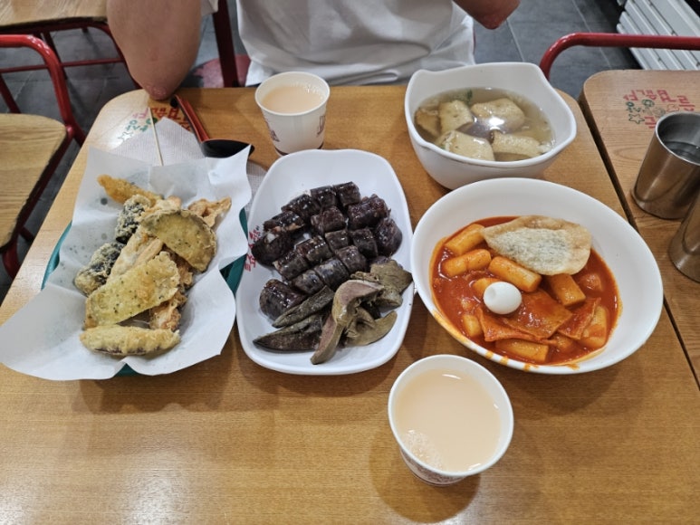 죠스떡볶이범계점 이미지