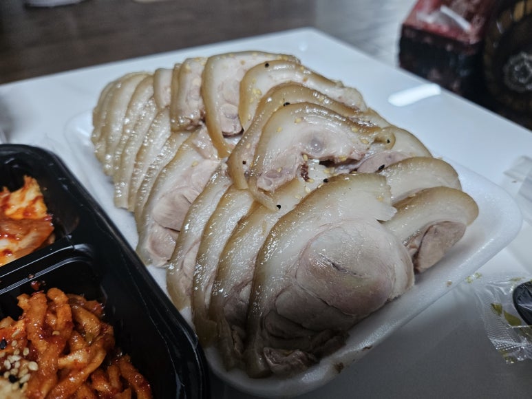 권민지의바른족발보쌈 이미지