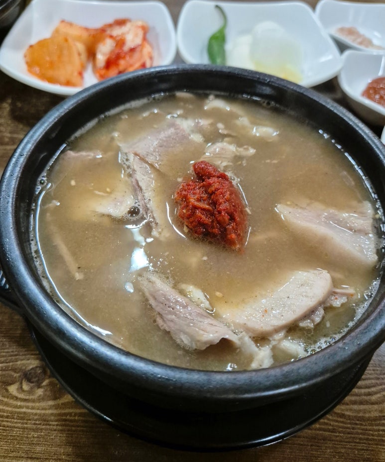사또국밥 이미지