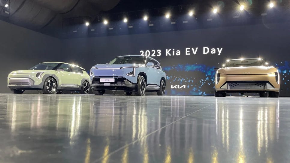 저렴하고 경제적인 전기차의 새로운 기준, 2,000만 원대 소형 전기 SUV '2025 기아 EV2' 이미지 7