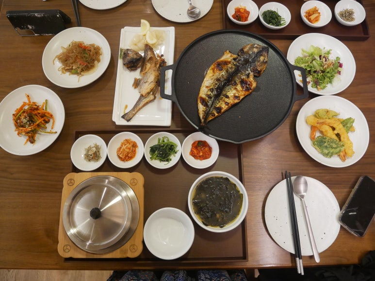 어촌생선구이 이미지