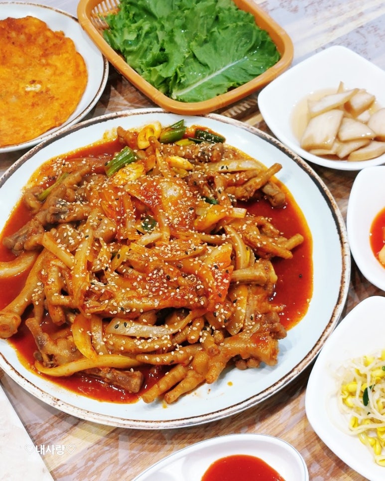 모가네훈제바베큐앤닭발찜 이미지