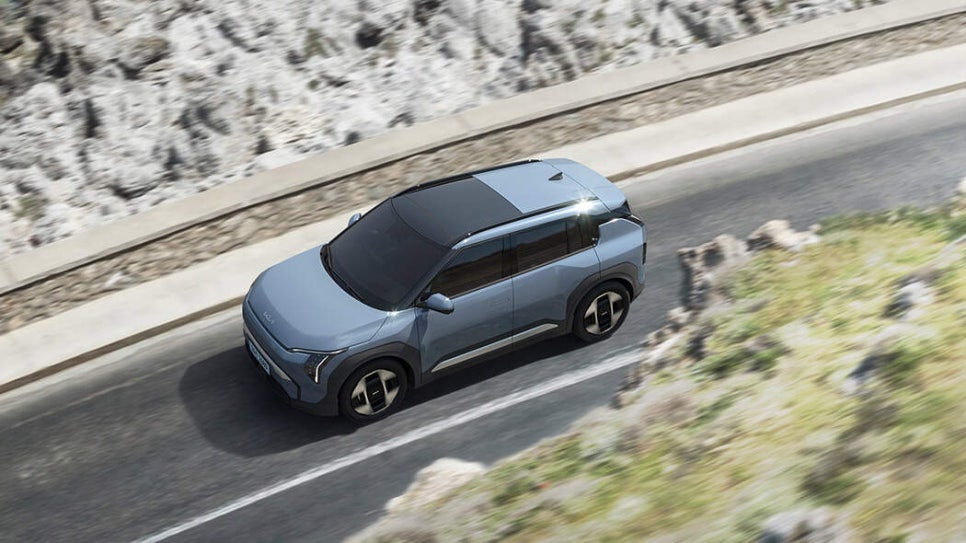 저렴하고 경제적인 전기차의 새로운 기준, 2,000만 원대 소형 전기 SUV '2025 기아 EV2' 이미지 9