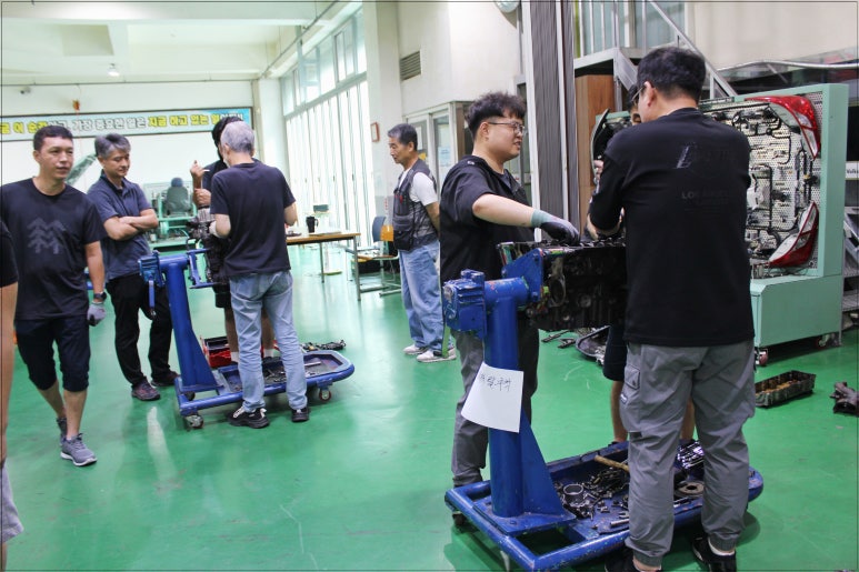 한밭자동차전문정비 이미지