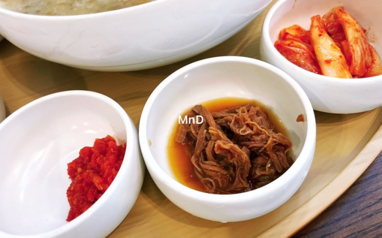 본죽 엔 비빔밥 이미지