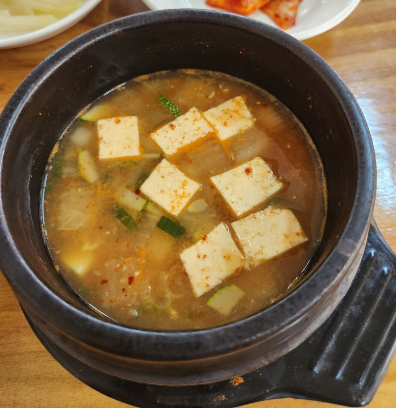 토속정한정식 이미지