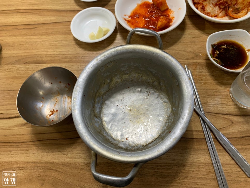 토종닭곰탕 이미지