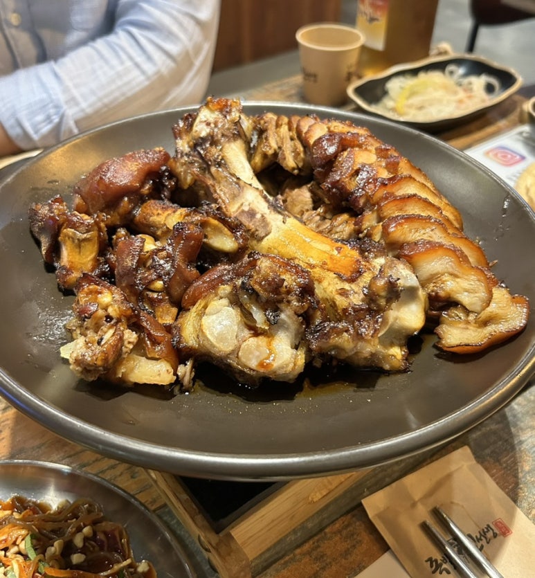 족발신선생원주단계점 이미지