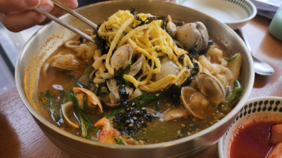 찐명품칼국수 이미지