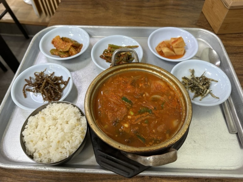 정가네찌개백반 이미지