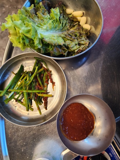 동두천솥뚜껑삼겹살이수점 이미지