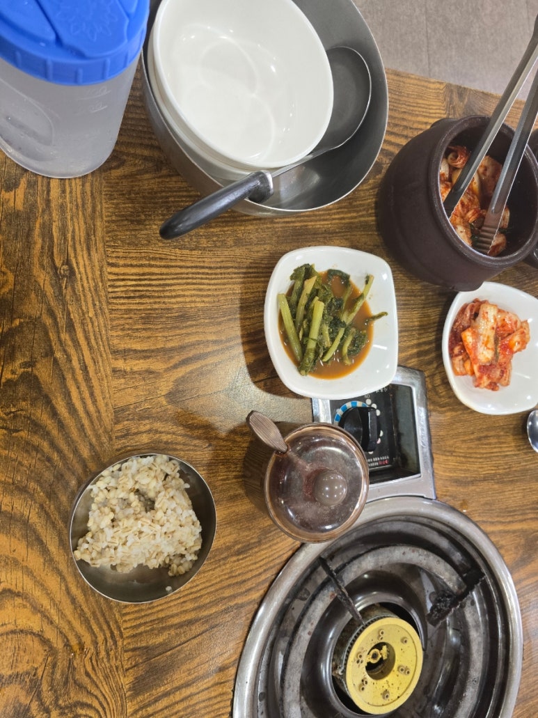 윤지네칼국수 이미지