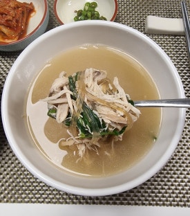 월정곰닭 이미지