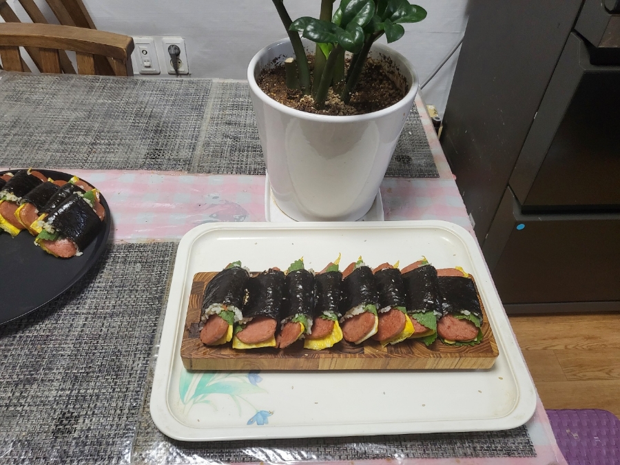 계란김밥 이미지