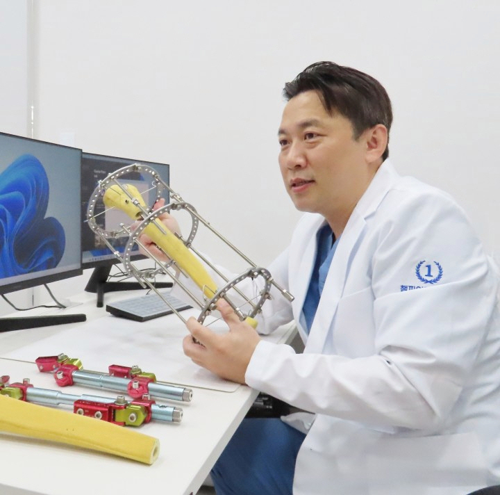 강남챔피언정형외과의원 이미지