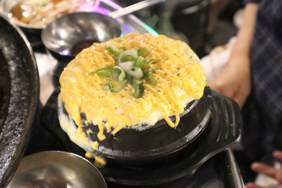 동두천솥뚜껑삼겹살 이미지