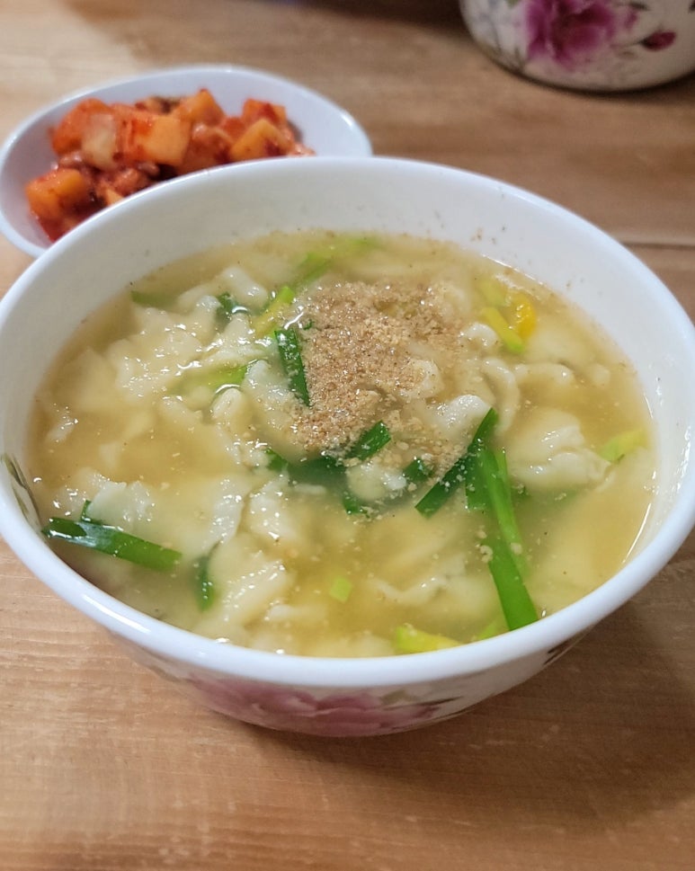 동서수제비 이미지