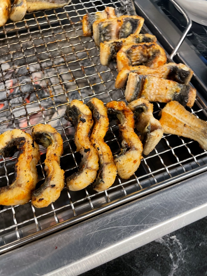 산꼼장어민물장어 이미지