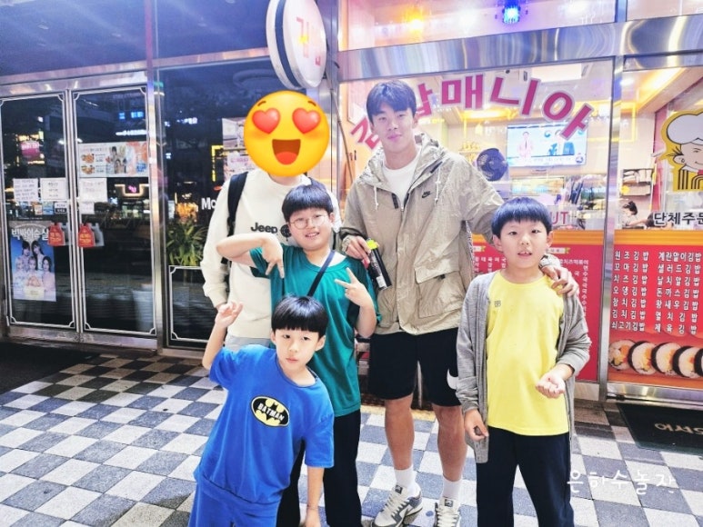 스타벅스 동탄영천점 이미지