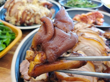 백년족발 이미지