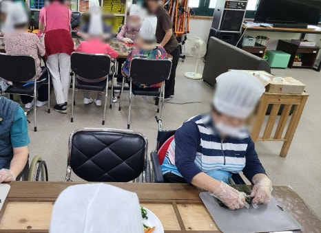 동주김밥 이미지