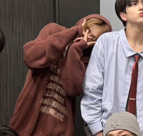 오사카데스 이미지