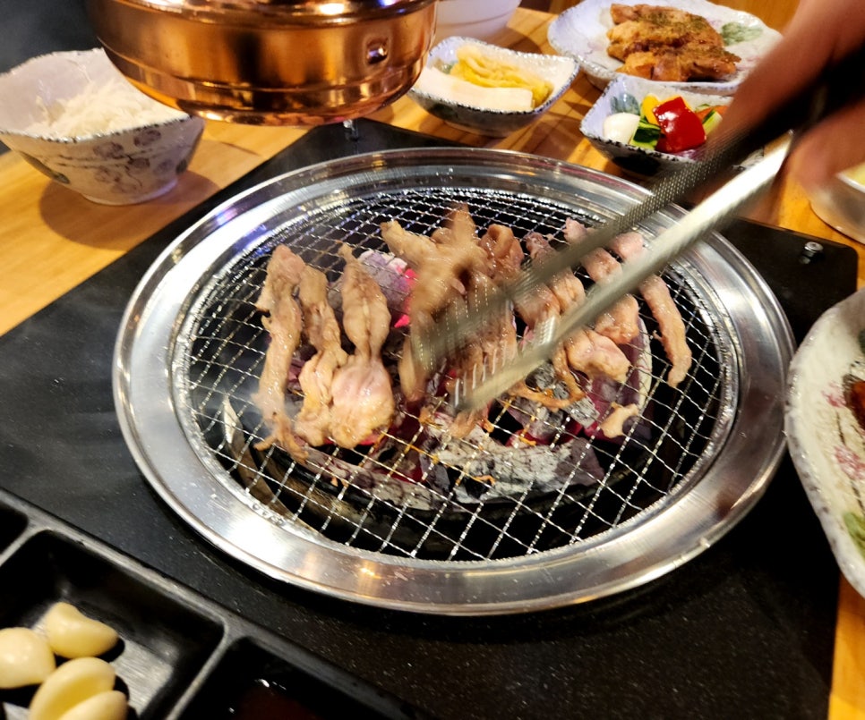 토담참숯닭갈비 이미지