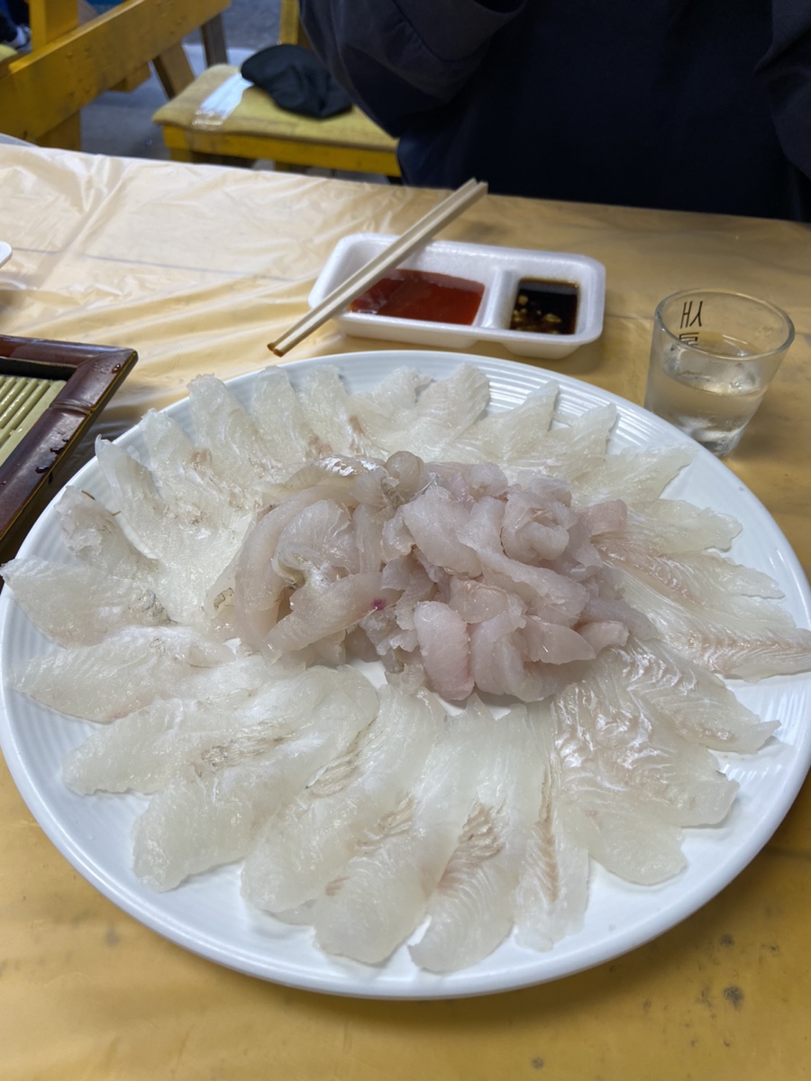 딱좋아막썰어회 이미지