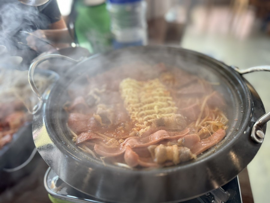 부대찌개VS삼겹살해뜰면 이미지